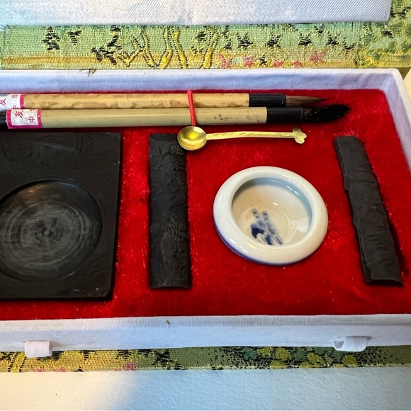 Mandarin Calligraphy Set - Vintage, Never Used!! - Picture 5 of 6